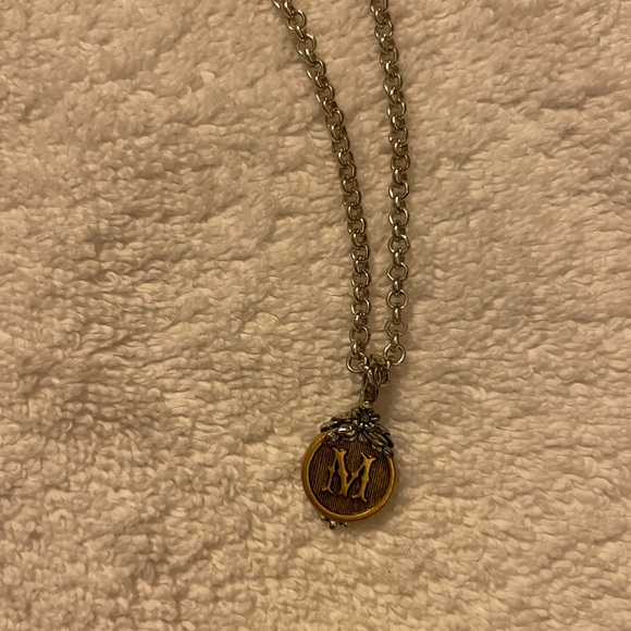 M pendant vintage looking necklace - Picture 3 of 6